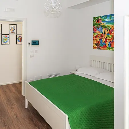 Melo 48 Bed & Breakfast 4*