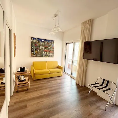 Melo 48 Bed & Breakfast Bari