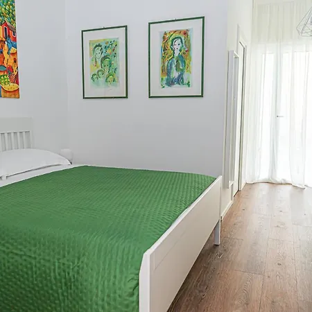 Melo 48 Bed & Breakfast Bari